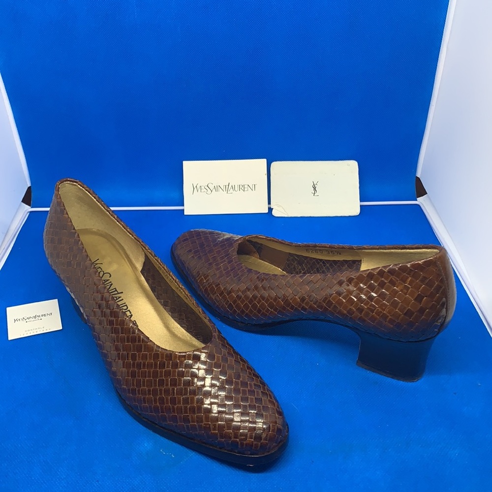 Yves‎ Saint Laurent Brown croc embossed Leather Pumps Size EU 36 1/2 US 6.5